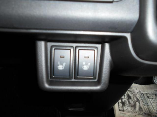 スペーシアカスタム ハイブリッドＸＳ　４ＷＤ　全方位カメラ　両側電動スライドドア　９インチナビＴＶ　オートクルーズコントロール　レーンアシスト　衝突被害軽減システム　アルミ　ＬＥＤ　スマートキー　アイドリングストップ（7枚目）