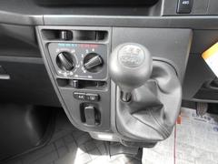 まずは気軽にお問合せ・お見積りお待ちしております。じっくり現車確認して頂けるよう、ご準備を致します！ 6