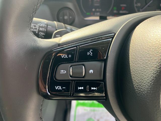 ヴェゼル ｅ：ＨＥＶ　Ｚ　４ＷＤ　純正９インチディスプレイ　ナビ　Ｂｌｕｅｔｏｏｔｈ　ＵＳＢ　プレミアムオーディオ１０スピーカー　マルチビューカメラシステム　ドラレコ　ＥＴＣ２．０　ホンダセンシング　ＬＥＤヘッド／フォグ（17枚目）