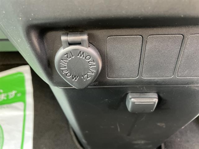 ルーミー カスタムG 4WD ETC バックカメラ ナビ フルセグTV DVD Bluetooth 両側電動スライドドア クリアランスソナー レーダークルコン 衝突被害軽減システム 純正アルミ オートライト LEDランプ(32枚目)