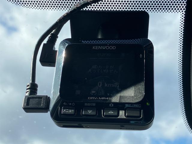 セレナ ハイウェイスター　ＶセレクションＩＩ　４ＷＤ　プロパイロット　９インチナビ　フルセグＴＶ　ＤＶＤ　Ｂｌｕｅｔｏｏｔｈ　全方位カメラ　インテリジェントルームミラー　ＥＴＣ　ドラレコ前後　両側パワースライド　ＬＥＤランプ　リモコンスターター（9枚目）