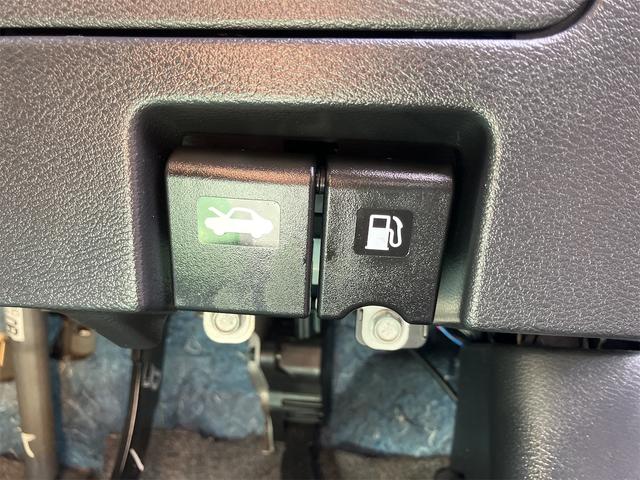 セレナ ハイウェイスター　ＶセレクションＩＩ　４ＷＤ　プロパイロット　９インチナビ　フルセグＴＶ　ＤＶＤ　Ｂｌｕｅｔｏｏｔｈ　全方位カメラ　インテリジェントルームミラー　ＥＴＣ　ドラレコ前後　両側パワースライド　ＬＥＤランプ　リモコンスターター（36枚目）