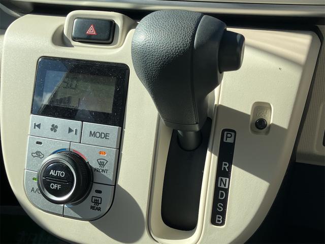 ムーヴキャンバス Ｘ　ＳＡＩＩＩ　４ＷＤ　ナビ　フルセグＴＶ　ＤＶＤ　ＣＤ録音　Ｂｌｕｅｔｏｏｔｈ　バックカメラ　　両側スライドドア　衝突被害軽減システム　オートマチックハイビーム　オートライト　両側スライドドア　パーキングセンサー（6枚目）