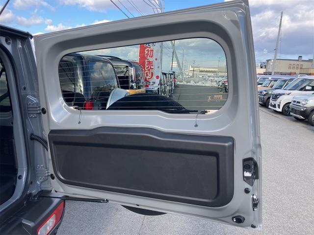 ジムニー ＸＬ　４ＷＤ　届出済未使用車　５速マニュアル　クリアランスソナー　レーンアシスト　衝突被害軽減システム　オートライト　スマートキー　アイドリングストップ　電動格納ミラー　シートヒーター　盗難防止システム（45枚目）