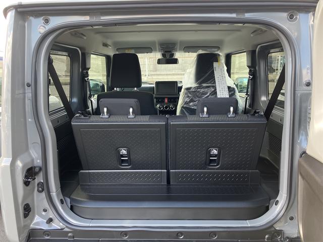 ジムニー ＸＬ　４ＷＤ　届出済未使用車　５速マニュアル　クリアランスソナー　レーンアシスト　衝突被害軽減システム　オートライト　スマートキー　アイドリングストップ　電動格納ミラー　シートヒーター　盗難防止システム（46枚目）