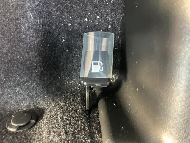 ジムニー ＸＬ　４ＷＤ　届出済未使用車　５速マニュアル　クリアランスソナー　レーンアシスト　衝突被害軽減システム　オートライト　スマートキー　アイドリングストップ　電動格納ミラー　シートヒーター　盗難防止システム（51枚目）