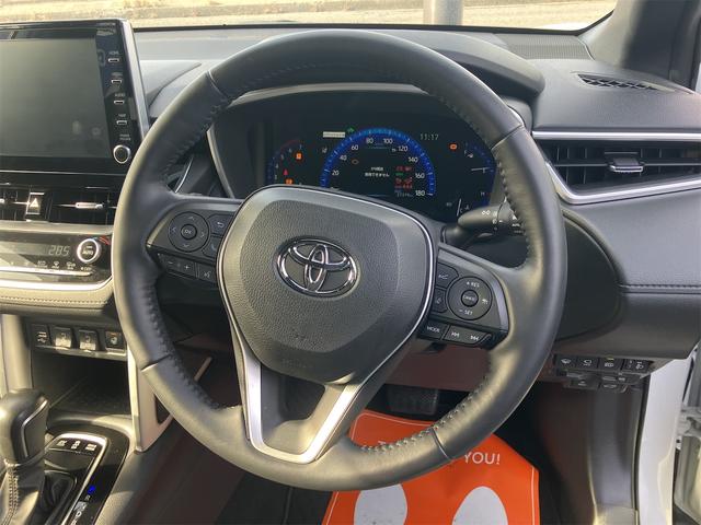 カローラクロス ハイブリッド　Ｚ　４ＷＤ　純正９インチディスプレイオーディオ　パノラマビューモニター　ドラレコ前後　ＥＴＣ　ＡＣ１００Ｖ電源　寒冷地仕様　衝突軽減装置　レーダークルコン　ＬＥＤヘッド／フォグランプ　シートヒーター（3枚目）