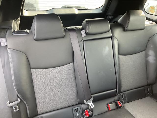 カローラクロス ハイブリッド　Ｚ　４ＷＤ　純正９インチディスプレイオーディオ　パノラマビューモニター　ドラレコ前後　ＥＴＣ　ＡＣ１００Ｖ電源　寒冷地仕様　衝突軽減装置　レーダークルコン　ＬＥＤヘッド／フォグランプ　シートヒーター（43枚目）