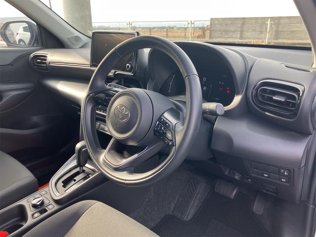 ヤリスクロス Ｇ　４ＷＤ　８インチ純正ディスプレイオーディオ　ナビ　フルセグＴＶ　Ｂｌｕｅｔｏｏｔｈ　バックモニター　ＥＴＣ　衝突軽減装置　レーダークルコン　寒冷地仕様　ミラーヒーター　オートハイビーム　１６ＡＷ（2枚目）