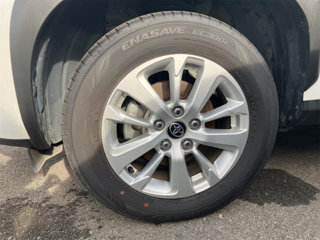 ヤリスクロス Ｇ　４ＷＤ　８インチ純正ディスプレイオーディオ　ナビ　フルセグＴＶ　Ｂｌｕｅｔｏｏｔｈ　バックモニター　ＥＴＣ　衝突軽減装置　レーダークルコン　寒冷地仕様　ミラーヒーター　オートハイビーム　１６ＡＷ（18枚目）