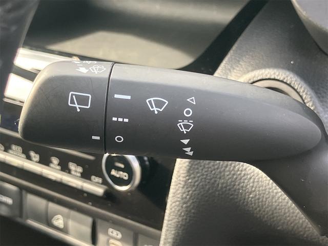 ヤリスクロス Ｇ　４ＷＤ　８インチ純正ディスプレイオーディオ　ナビ　フルセグＴＶ　Ｂｌｕｅｔｏｏｔｈ　バックモニター　ＥＴＣ　衝突軽減装置　レーダークルコン　寒冷地仕様　ミラーヒーター　オートハイビーム　１６ＡＷ（26枚目）