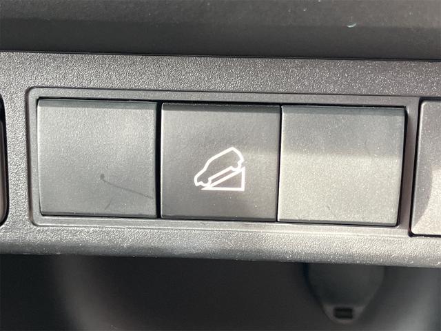 ヤリスクロス Ｇ　４ＷＤ　８インチ純正ディスプレイオーディオ　ナビ　フルセグＴＶ　Ｂｌｕｅｔｏｏｔｈ　バックモニター　ＥＴＣ　衝突軽減装置　レーダークルコン　寒冷地仕様　ミラーヒーター　オートハイビーム　１６ＡＷ（32枚目）