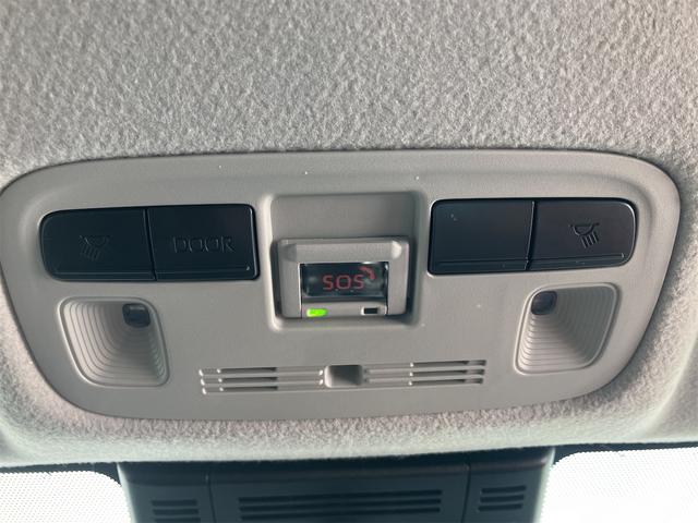 ヤリスクロス Ｇ　４ＷＤ　８インチ純正ディスプレイオーディオ　ナビ　フルセグＴＶ　Ｂｌｕｅｔｏｏｔｈ　バックモニター　ＥＴＣ　衝突軽減装置　レーダークルコン　寒冷地仕様　ミラーヒーター　オートハイビーム　１６ＡＷ（40枚目）