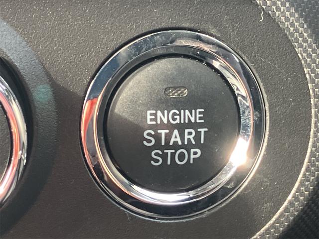 �L�[���g�т��Ă��邾���ŁA�G���W���̎n�����\�ȑ����ł��B�v�b�V���X�^�[�g�ł��̂ŃG���W���̎n�����{�^�������������ł�