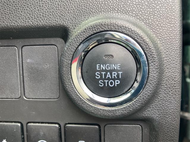 パッソ モーダ　Ｇパッケージ　４ＷＤ　純正ドライブレコーダー　ＥＴＣ　バックカメラ　ナビ　フルセグＴＶ　ＤＶＤ　ＣＤ録音　Ｂｌｕｅｔｏｏｔｈ　衝突被害軽減システム　純正アルミ　オートライト　ＬＥＤヘッド／フォグ　スマートキー（4枚目）