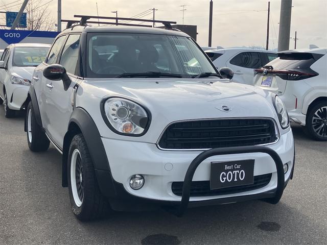ＭＩＮＩ クーパーＤ　クロスオーバー　オール４　４ＷＤ　社外オーバーフェンダー　オールテレンタイヤ　バンパーガード　ＢＡＴＴＬＥＺマフラー　社外ナビＴＶ　バックカメラ　ナビＴＶ　バックカメラ　ドラレコ前後　ＥＴＣ　ＬＥＤヘッドランプ　スマートキー（11枚目）