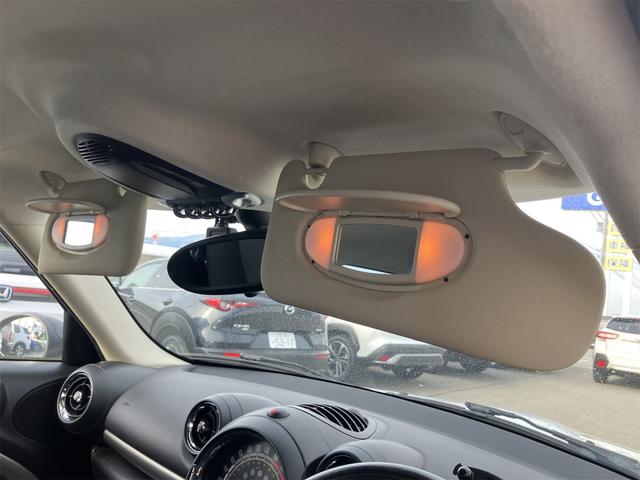 ＭＩＮＩ クーパーＤ　クロスオーバー　オール４　４ＷＤ　社外オーバーフェンダー　オールテレンタイヤ　バンパーガード　ＢＡＴＴＬＥＺマフラー　社外ナビＴＶ　バックカメラ　ナビＴＶ　バックカメラ　ドラレコ前後　ＥＴＣ　ＬＥＤヘッドランプ　スマートキー（43枚目）