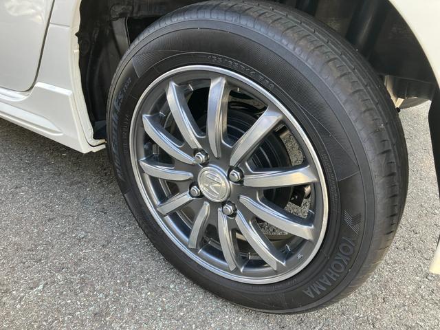 Ｎ－ＷＧＮカスタム Ｇ・Ａパッケージ　４ＷＤ　衝突被害軽減ブレーキ　ナビＴＶ　ＣＤ　Ｂｌｕｅｔｏｏｈ　バックカメラ　ハーフレザーシート　ＨＩＤヘッドランプ　クルーズコントロール　イオンエアコン　純正１４インチアルミ（8枚目）