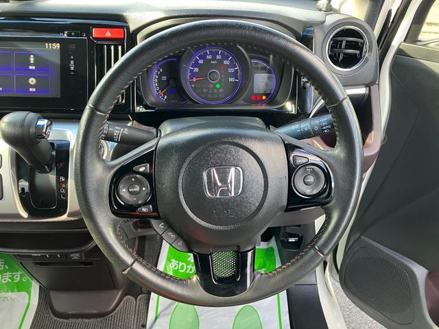 Ｎ－ＷＧＮカスタム Ｇ・Ａパッケージ　４ＷＤ　衝突被害軽減ブレーキ　ナビＴＶ　ＣＤ　Ｂｌｕｅｔｏｏｈ　バックカメラ　ハーフレザーシート　ＨＩＤヘッドランプ　クルーズコントロール　イオンエアコン　純正１４インチアルミ（15枚目）