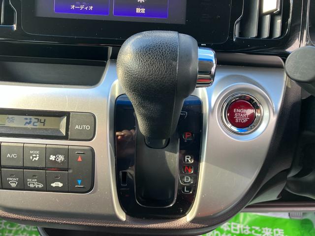 Ｎ－ＷＧＮカスタム Ｇ・Ａパッケージ　４ＷＤ　衝突被害軽減ブレーキ　ナビＴＶ　ＣＤ　Ｂｌｕｅｔｏｏｈ　バックカメラ　ハーフレザーシート　ＨＩＤヘッドランプ　クルーズコントロール　イオンエアコン　純正１４インチアルミ（19枚目）