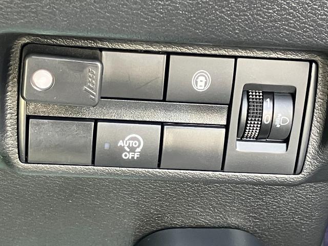 デイズ ハイウェイスター　Ｘ　４ＷＤ　純正９インチナビ　フルセグＴＶ　ＤＶＤ　ＣＤ録音　Ｂｌｕｅｔｏｏｔｈ　バックカメラ　エマージェンシーブレーキ　純正ドライブレコーダー前後　ＬＥＤヘッドランプ　前席シートヒーター　純正アルミ（19枚目）