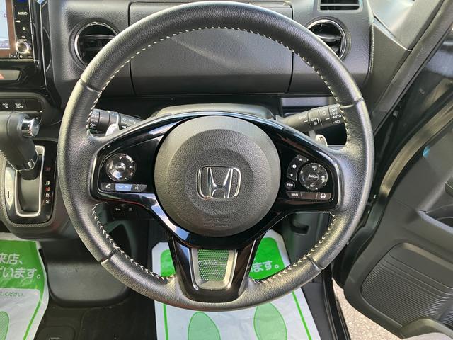 Ｎ－ＢＯＸカスタム ＥＸターボ　４ＷＤ　ホンダセンシング　純正８インチナビ　フルセグＴＶ　ＤＶＤ　Ｂｌｕｅｔｏｏｔｈ　バックカメラ　リモコンエンジンスターター　ＥＴＣ　ドラレコ前後　ヒーター付ハーフレザーシート　両側電動スライドドア（13枚目）