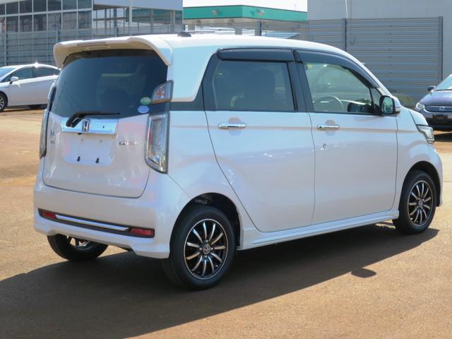 G・Lパッケージ 4WD ナビ バックカメラ プッシュスタート クルーズコントロール ベンチシート ETC シートヒーター オートエアコン・ライト(3枚目)