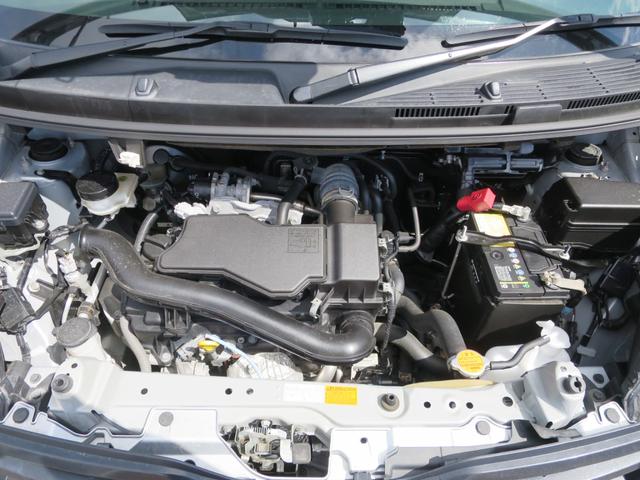 ルーミー Ｘ　Ｓ　４ＷＤ　衝突安全　純正ナビ　左電動（両側）スライドドア　プッシュスタート　純正エンジンスターター　ＥＴＣ　オートライト（25枚目）