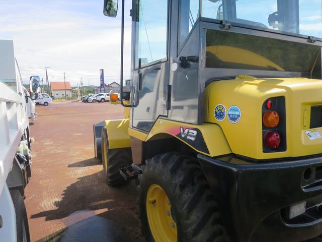 日本 ヤンマー ミニホイールローダー V3-6 H27年式(7枚目)