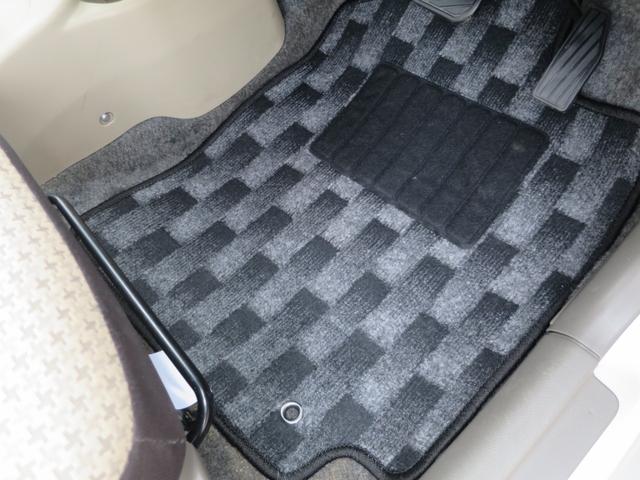 アルト F 4WD フロアCVT CD キーレス ABS エアコン アルミホイール(20枚目)