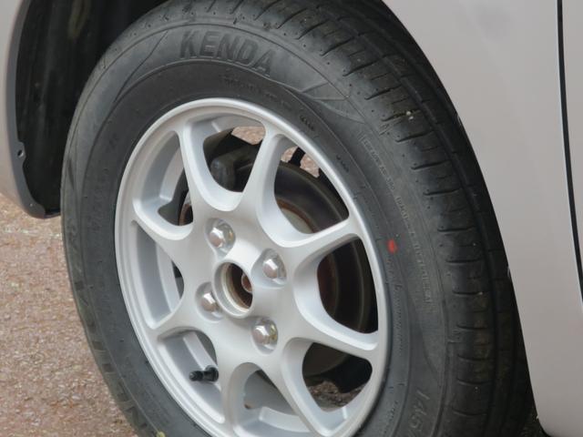 アルト F 4WD フロアCVT CD キーレス ABS エアコン アルミホイール(21枚目)