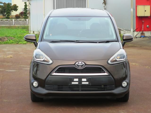 シエンタ Ｇ　両電動スライドドア　オートエアコン・ライト　３列シート　６人乗り　プッシュスタート　シートヒーター（2枚目）