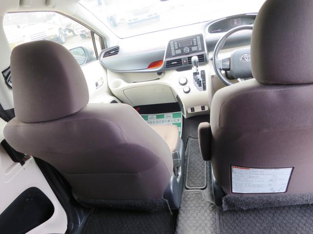シエンタ Ｇ　両電動スライドドア　オートエアコン・ライト　３列シート　６人乗り　プッシュスタート　シートヒーター（10枚目）