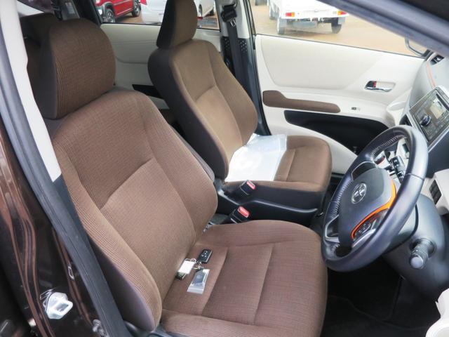 シエンタ Ｇ　両電動スライドドア　オートエアコン・ライト　３列シート　６人乗り　プッシュスタート　シートヒーター（12枚目）