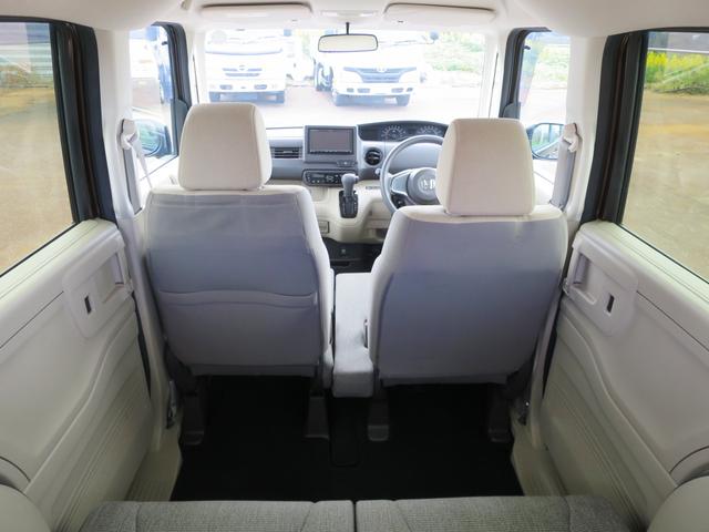 N-BOX G 4WD 純正ナビ プッシュスタート オートエアコン エンジンスターター ベンチシート」 シートヒーター ABS(10枚目)