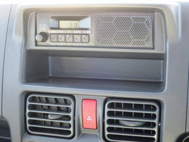 キャリイトラック ＫＣエアコン・パワステ　４ＷＤ　フロア５ＭＴ　衝突安全　ソナー　キーレスエントリー　ＡＢＳ　届出済未使用車（12枚目）