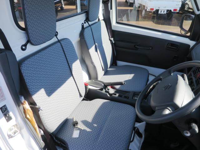 キャリイトラック ＫＣエアコン・パワステ　４ＷＤ　フロア４ＡＴ　キーレスエントリー　衝突安全　ソナー　オートライト　ＡＢＳ　届出済未使用車（8枚目）