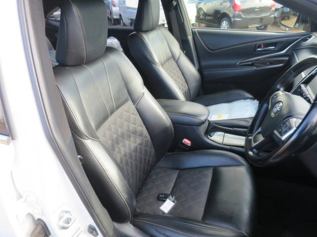 ハリアー エレガンス　４ＷＤ　ナビ　バックカメラ　プッシュスタート　オートエアコン・ライト　レザーシート・ハンドル（10枚目）