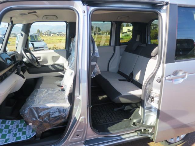 N-BOX ファッションスタイル 4WD ナビ バックカメラ オートエアコン・ライト 車間制御オートクルーズ 電動パーキング 衝突安全(8枚目)