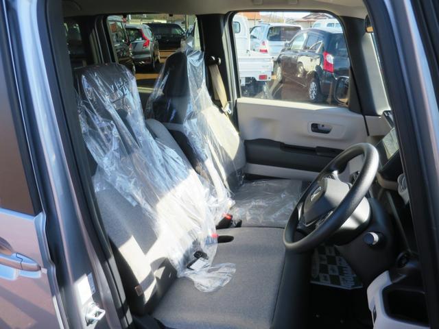 N-BOX ファッションスタイル 4WD ナビ バックカメラ オートエアコン・ライト 車間制御オートクルーズ 電動パーキング 衝突安全(13枚目)