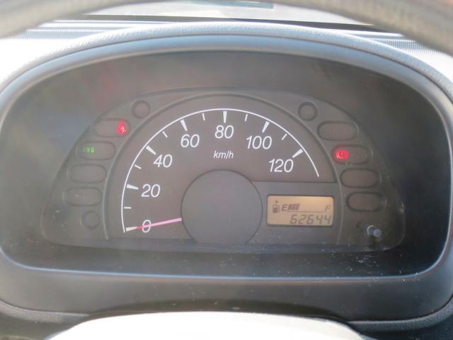 キャリイトラック ＫＣ　４ＷＤ　フロア５ＭＴ（11枚目）