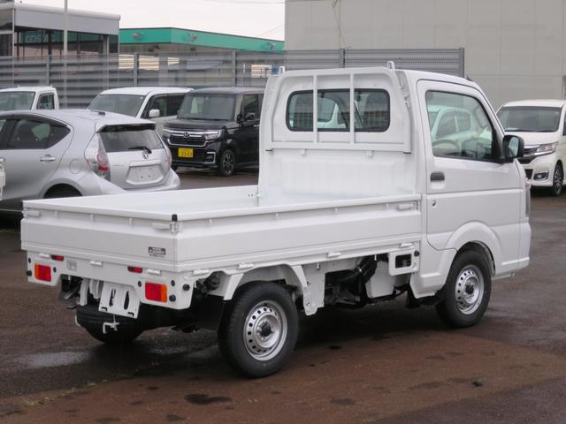 キャリイトラック KCエアコン・パワステ 4WD 5MT キーレス 衝突安全 ソナー オートライト 届出済未使用車(3枚目)