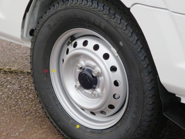 キャリイトラック ＫＣエアコン・パワステ　４ＷＤ　４ＡＴ　キーレス　衝突安全　ソナー　オートライト　届出済未使用車（18枚目）