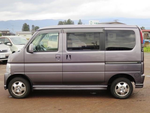 バモス Ｌ　４ＷＤ　フロア５ＭＴ　ＣＤ　両側スライドドア（5枚目）