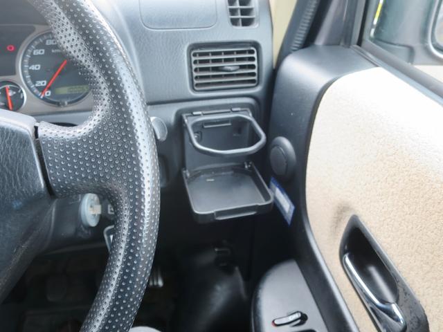 バモス Ｌ　４ＷＤ　フロア５ＭＴ　ＣＤ　両側スライドドア（18枚目）