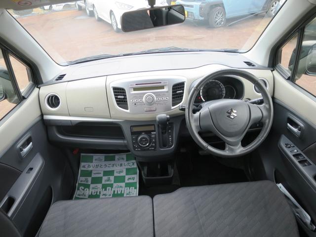 ワゴンＲ ＦＸリミテッド　４ＷＤ　インパネＣＶＴ　プッシュスタート　ＣＤ　オートエアコン　ベンチシート　シートヒーター（13枚目）