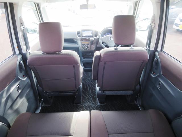 ソリオ Ｘ　４ＷＤ　ナビ　プッシュスタート　電動スライド　オートエアコン・ライト　シートヒーター（9枚目）