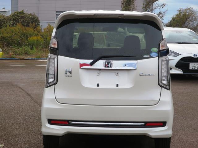 Ｎ－ＷＧＮカスタム Ｇ　４ＷＤ　ナビ　バックカメラ　プッシュスタート　オートエアコン・ライト　オートクルーズ　ＥＴＣ　ベンチシート　シートヒーター（4枚目）