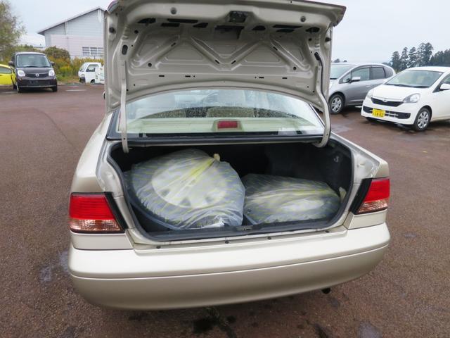 サニー EXサルーン 2WD フロア4AT キーレス カセットデッキ(8枚目)