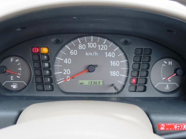 サニー EXサルーン 2WD フロア4AT キーレス カセットデッキ(13枚目)